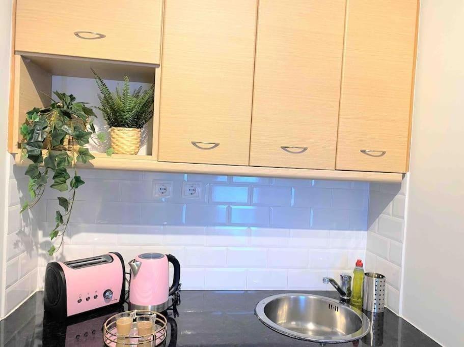 New Amazinglarge Luxury 4Br Suite/1Min Toacropolis Athens Luaran gambar